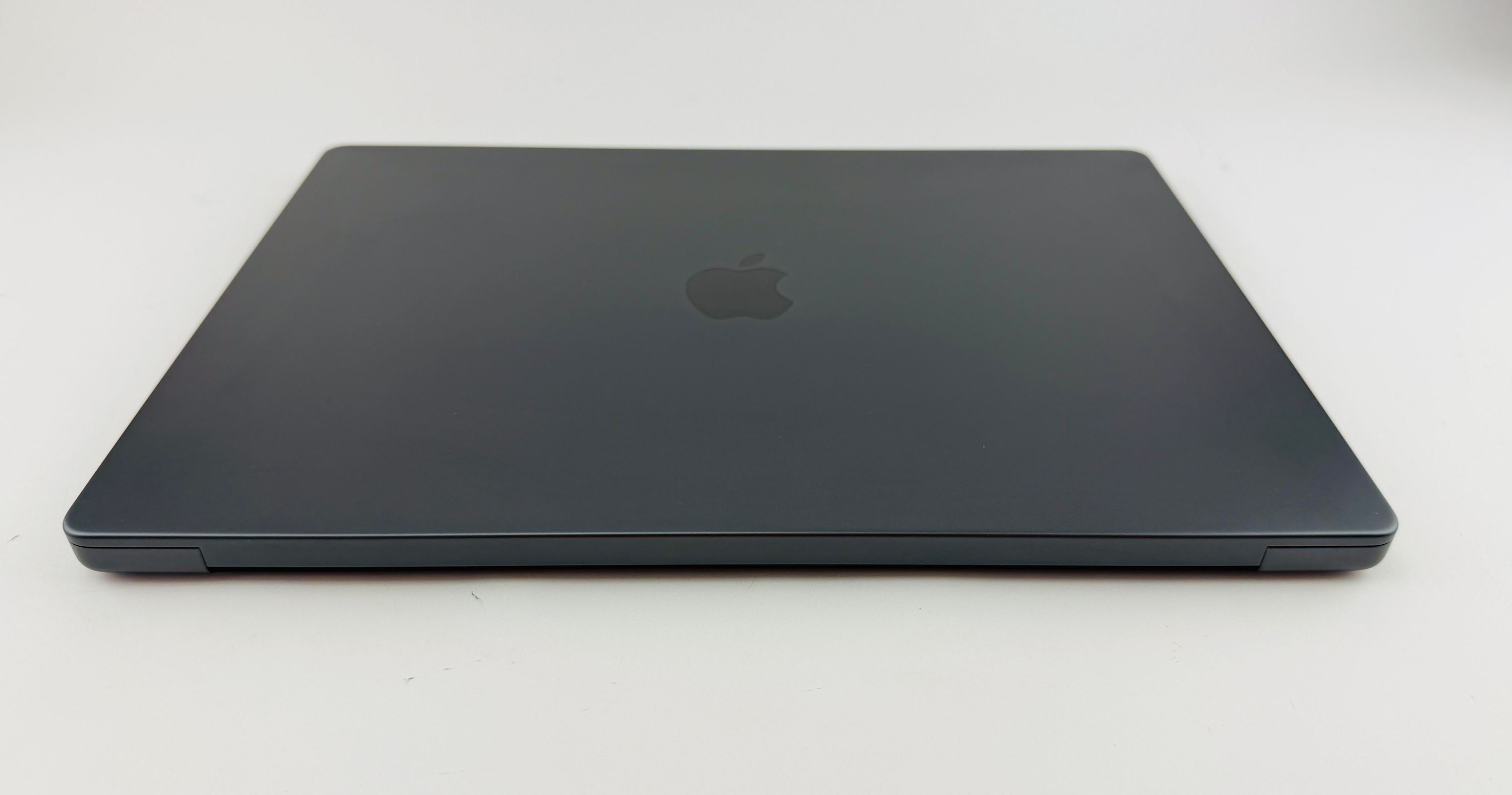 Apple MacBook Pro 16" (2024) M4 Pro - Space Black Nanotextur