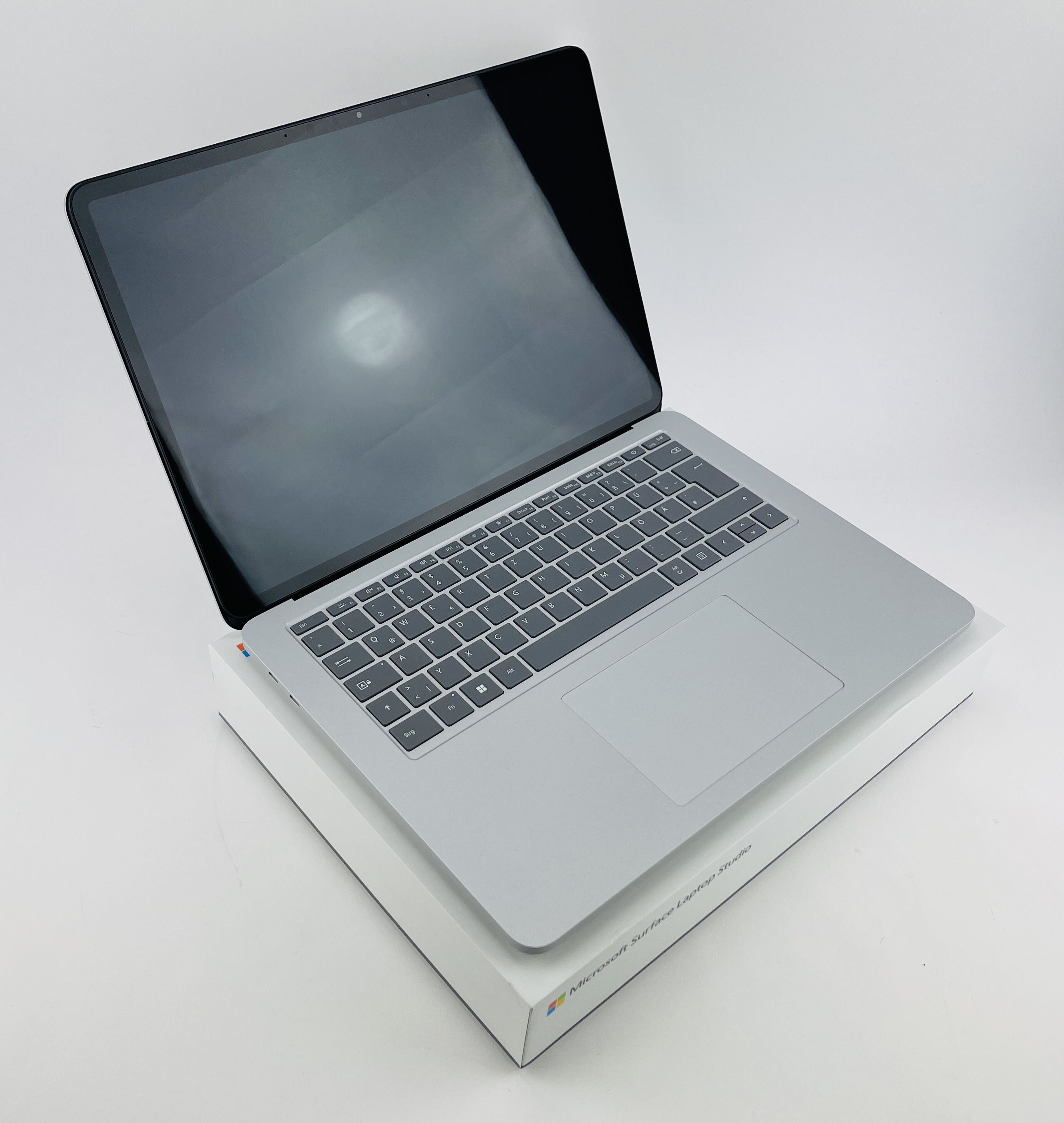 Microsoft Surface Laptop Studio i5 3,1 GHz 16 GB 256 GB Platinum