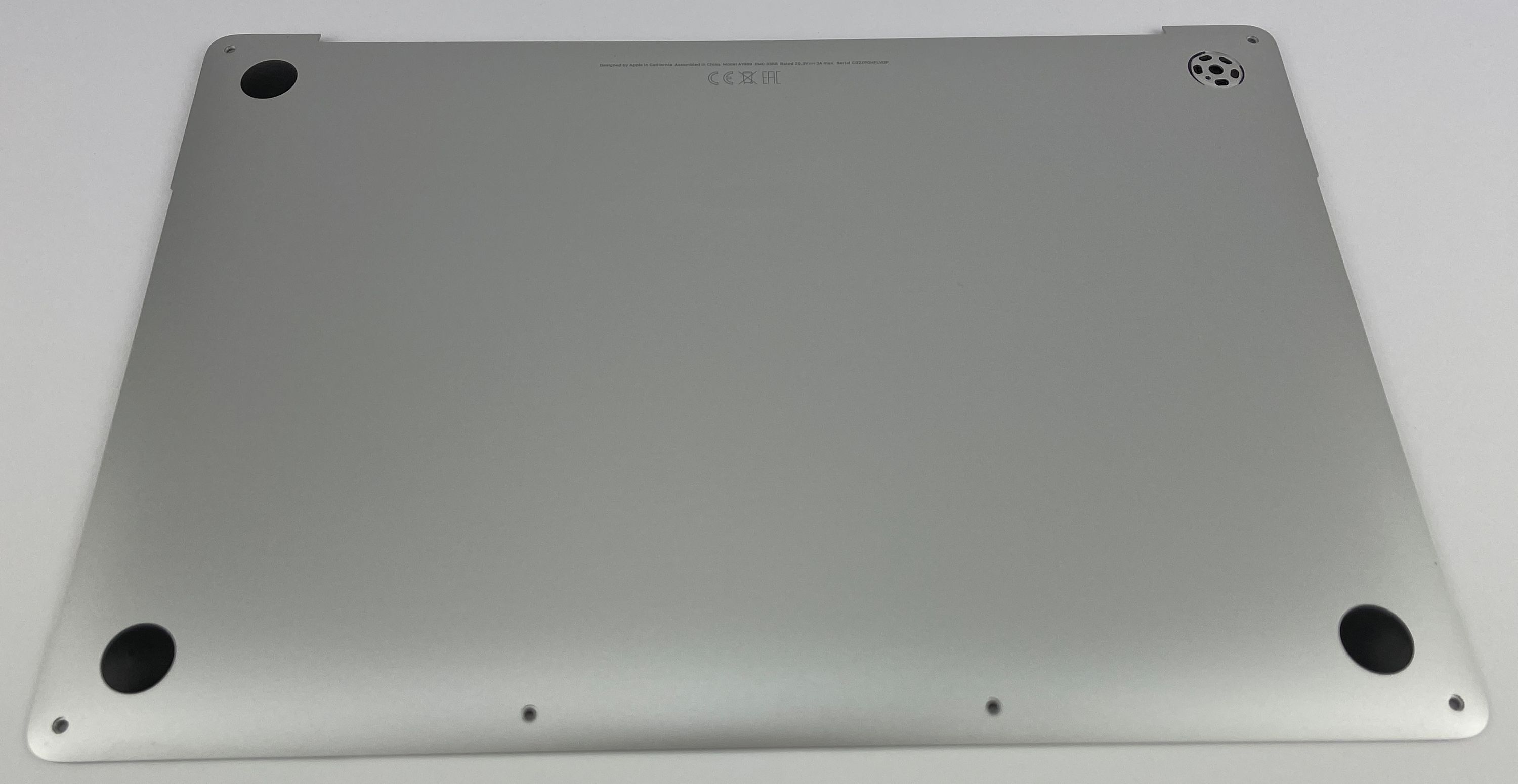 Apple MacBook Pro 13" A1989 2018 2019 Silber Bodenplatte