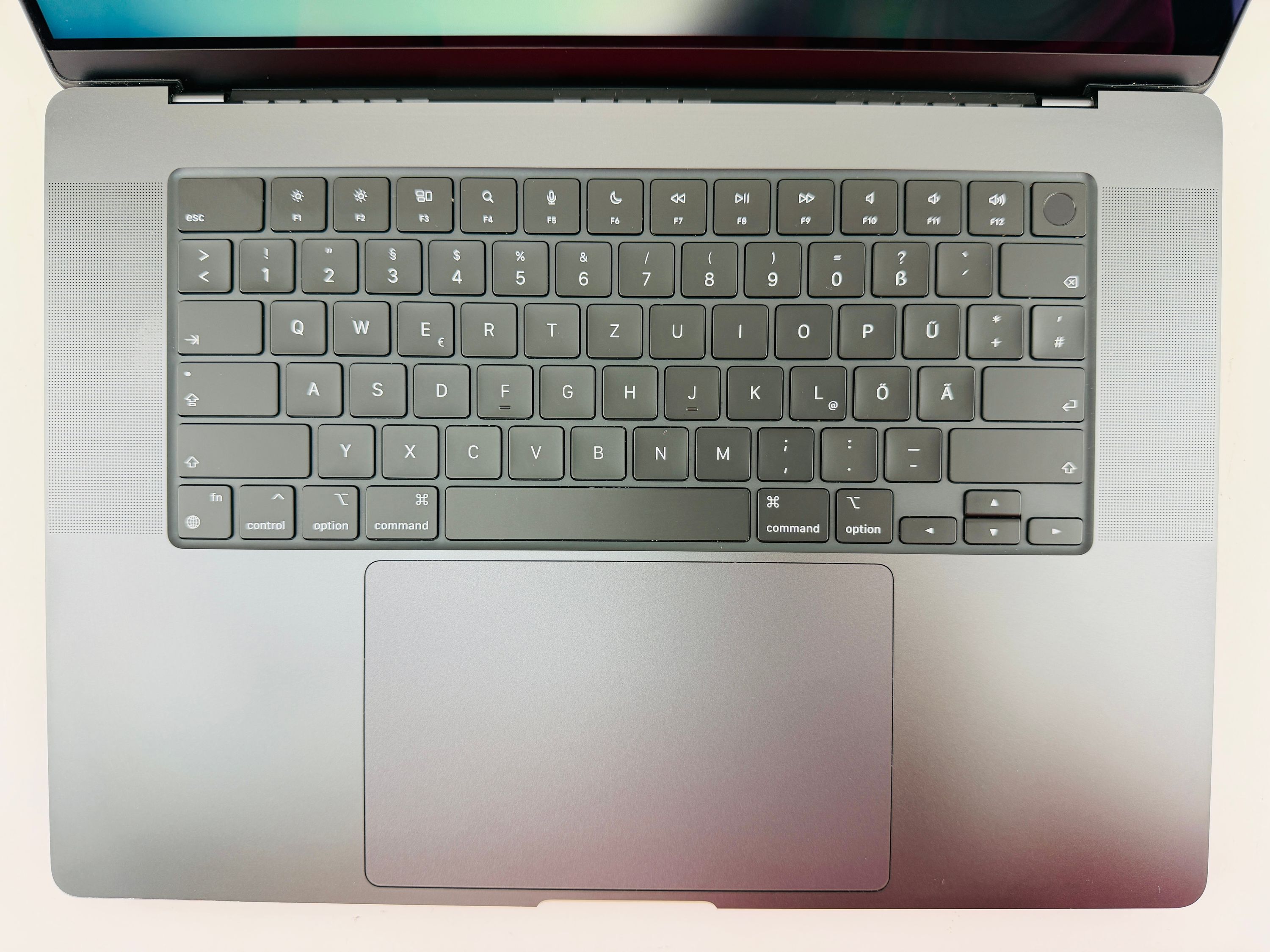 Apple MacBook Pro 16" (2024) M4 Max - Space Black