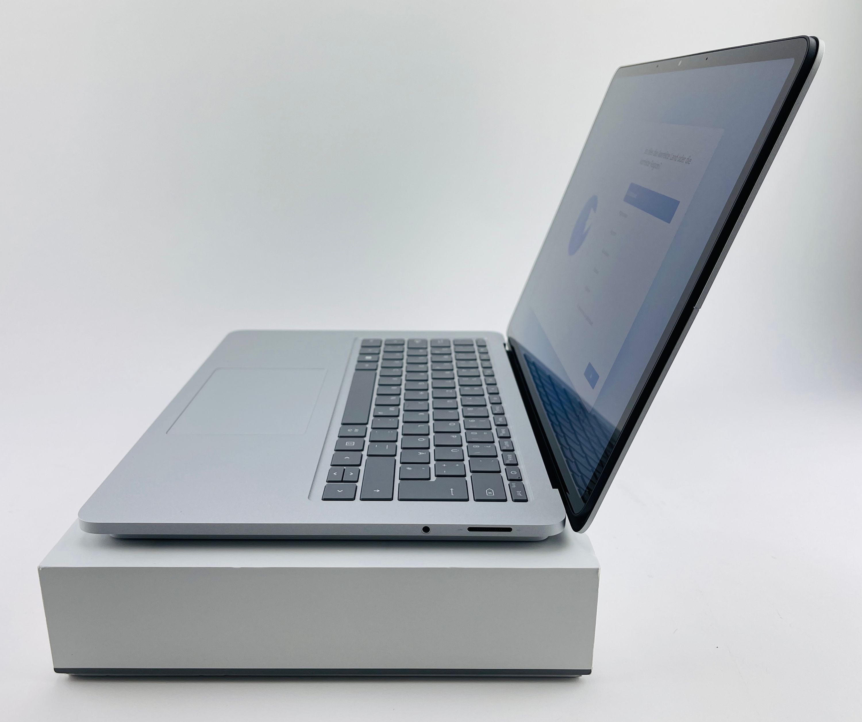 Microsoft Surface Laptop Studio i5 3,1 GHz 16 GB 256 GB Platinum