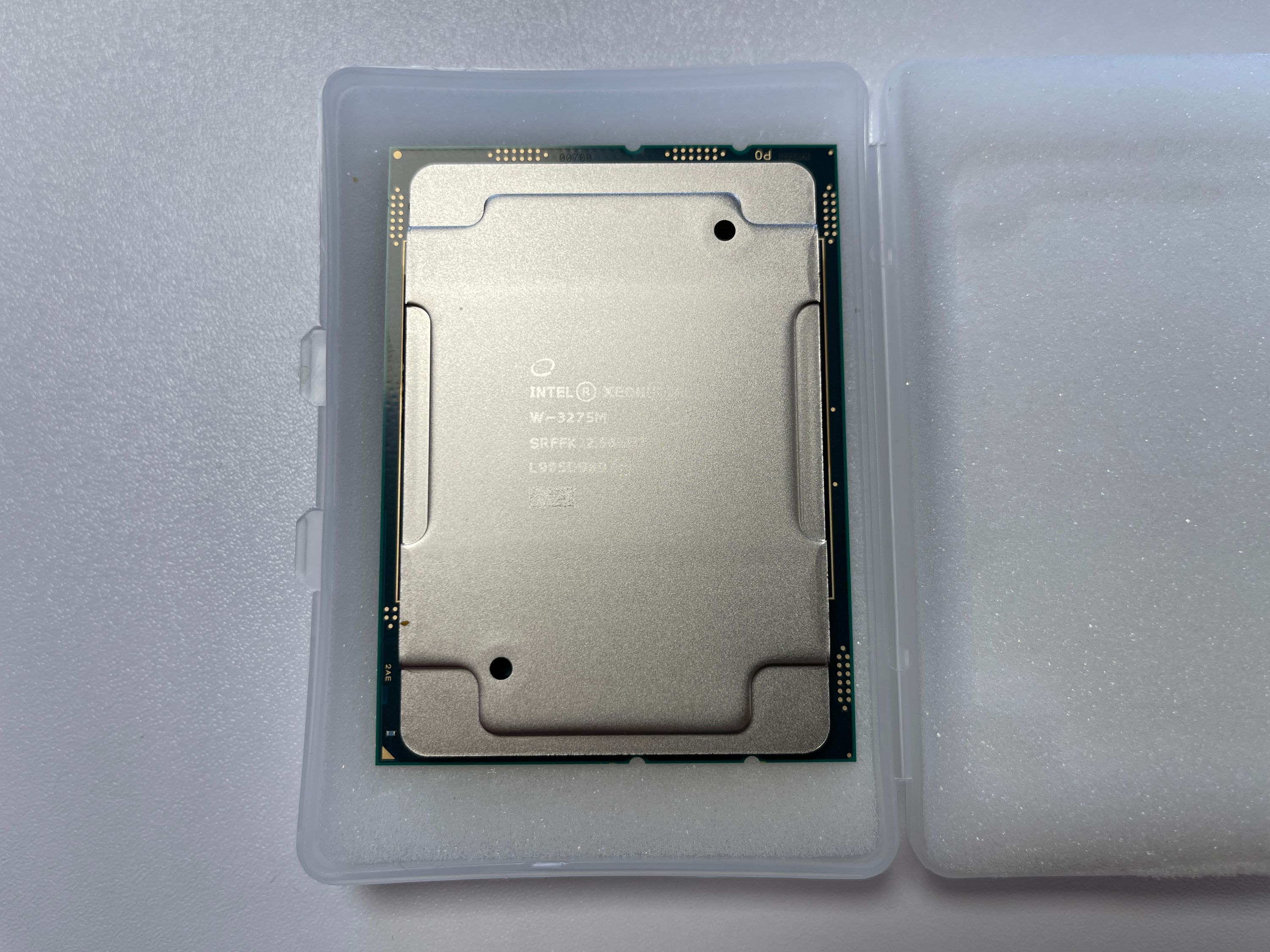 Intel Xeon Prozessor 28-Kern 2,5 GHz W-3275M (aus Mac Pro 7.1)