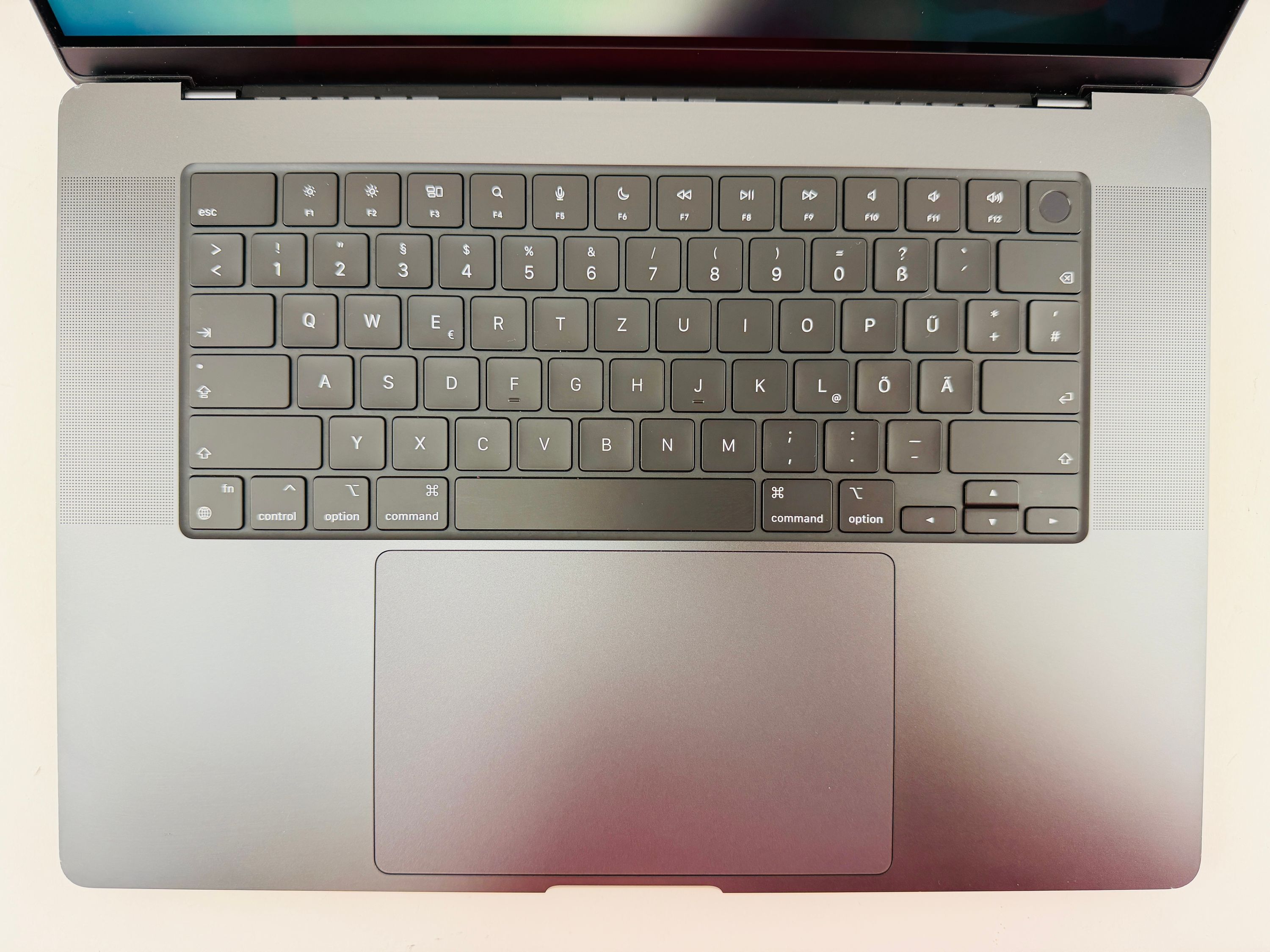 Apple MacBook Pro 16" (2024) M4 Max - Space Black