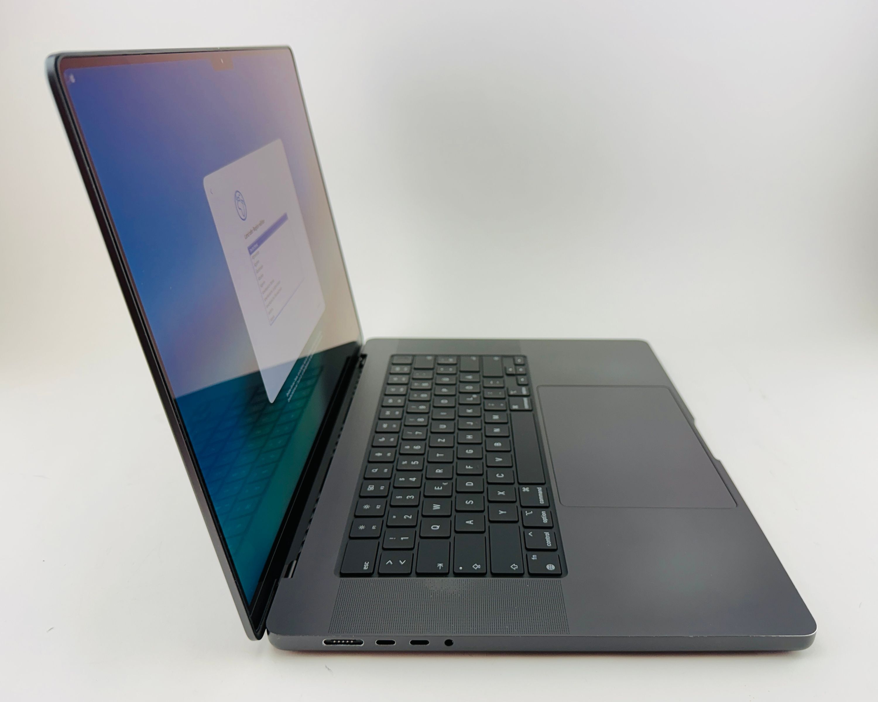 Apple MacBook Pro 16" (2024) M4 Max - Space Black