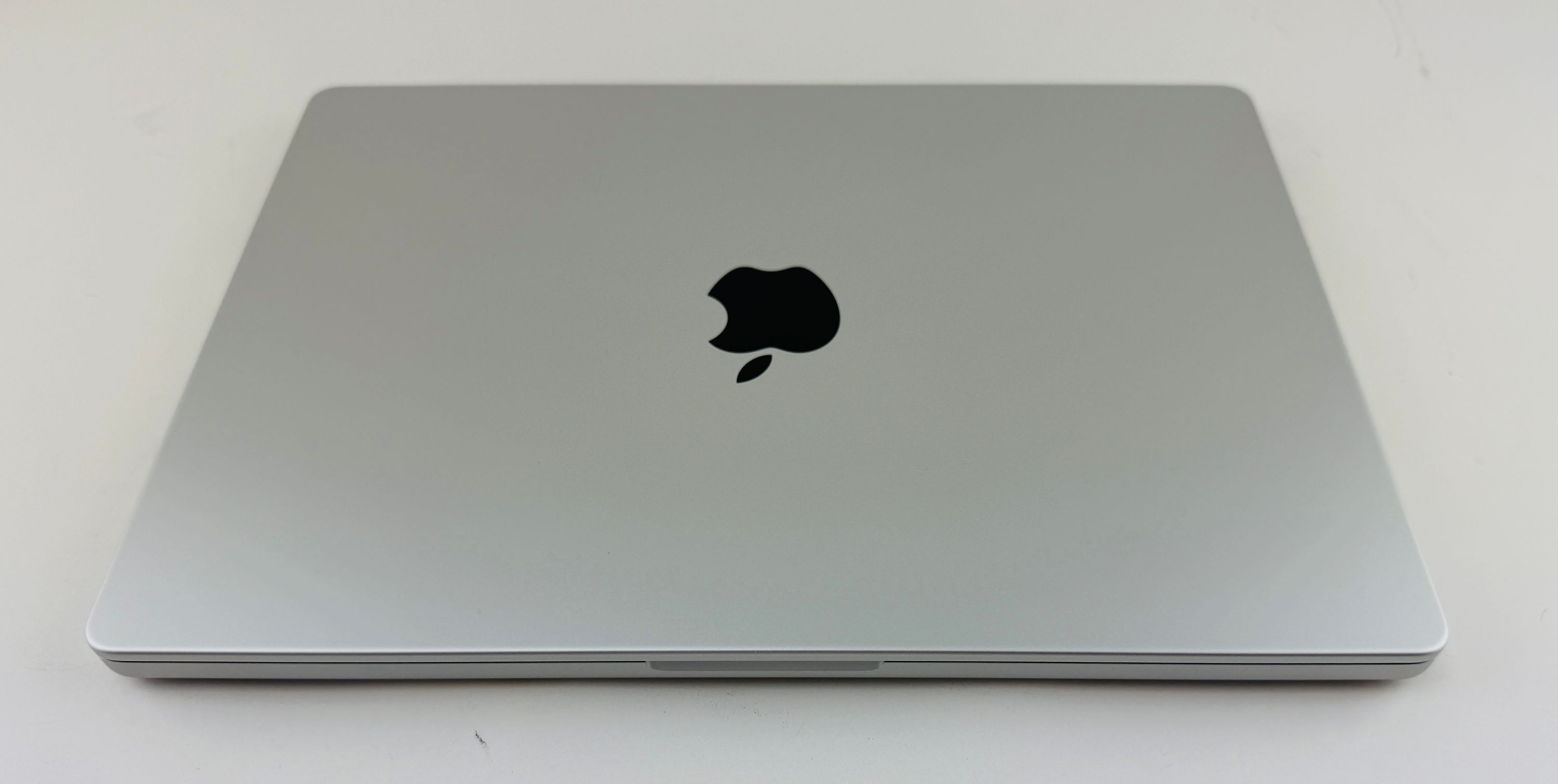 Apple MacBook Pro 14" (2023) M2 Max 30-Core - Silber