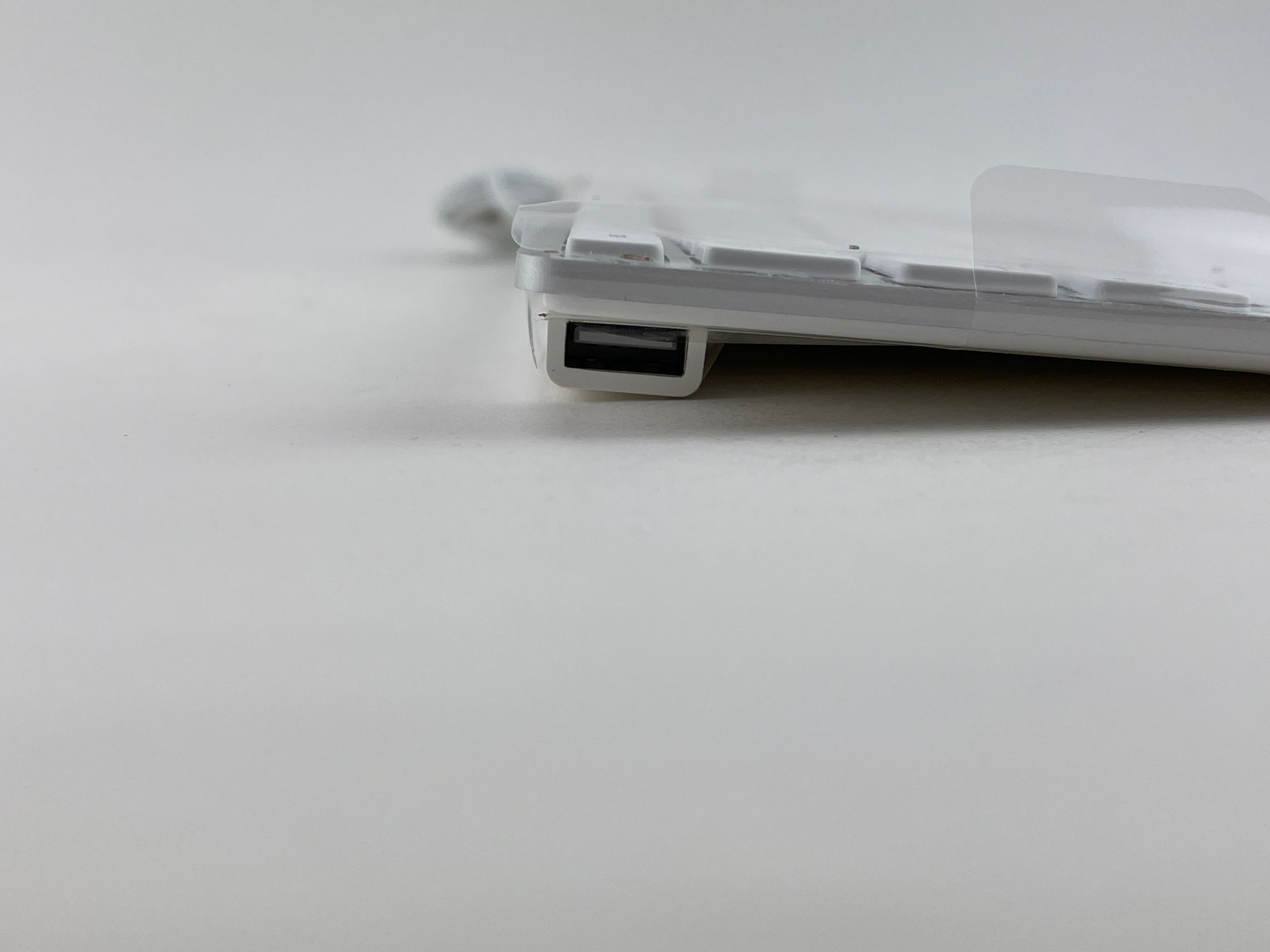 Apple Keyboard Ziffernblock Weiß QWERTY UK / Englisch A1243