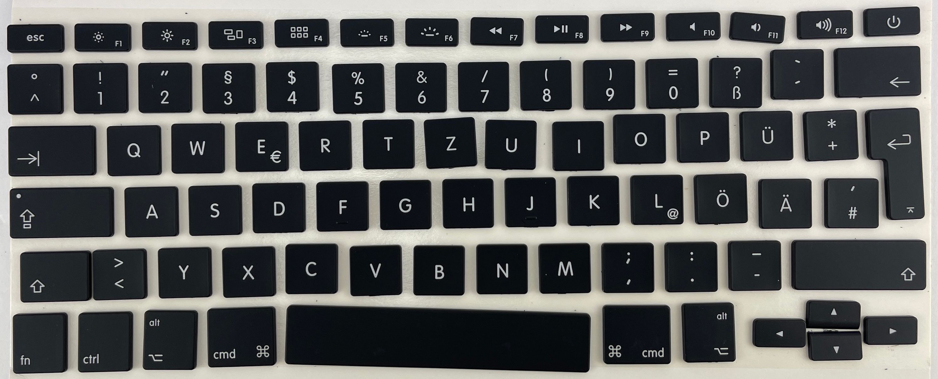 Apple A1465 A1466 A1502 A1398 AP08 QWERTZ Tasten Set