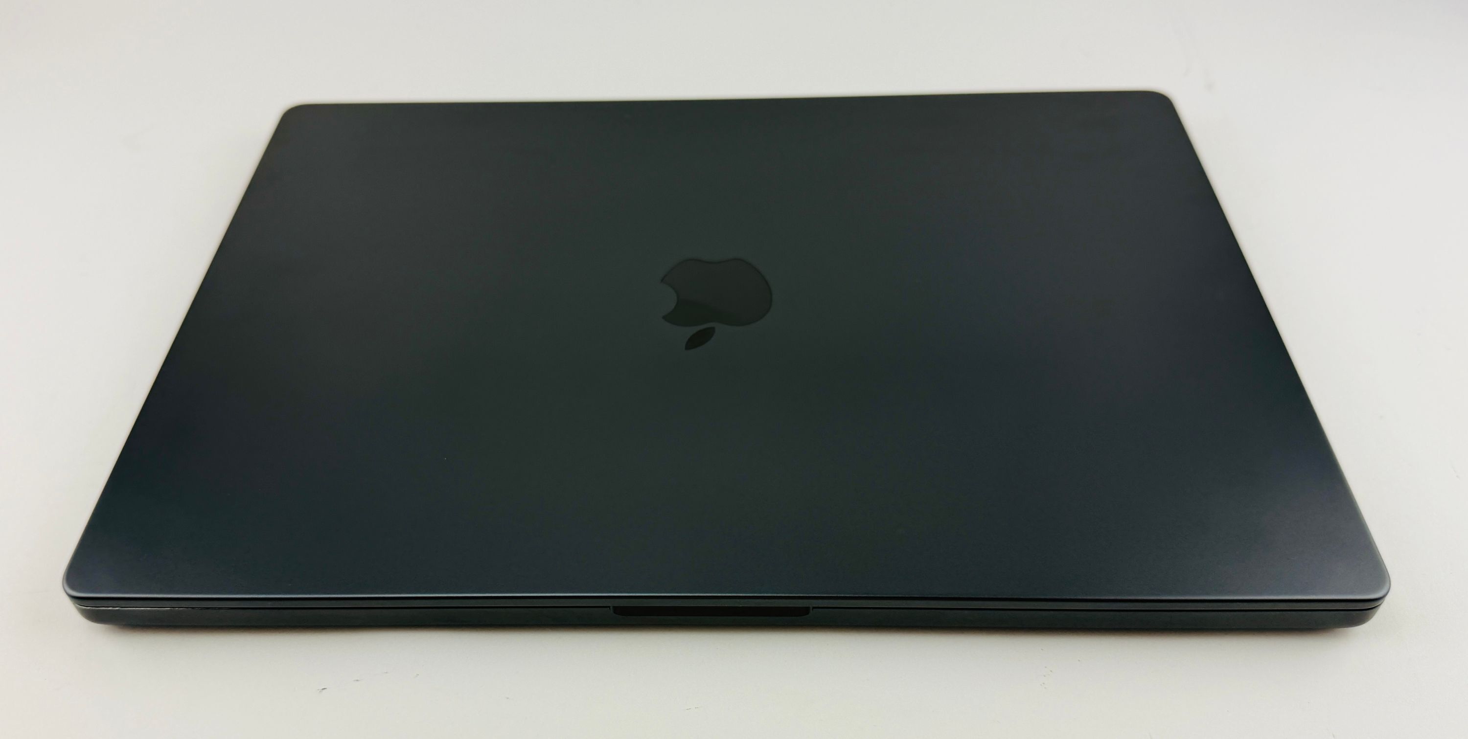 Apple MacBook Pro 16" (2024) M4 Max - Space Black Nanotextur