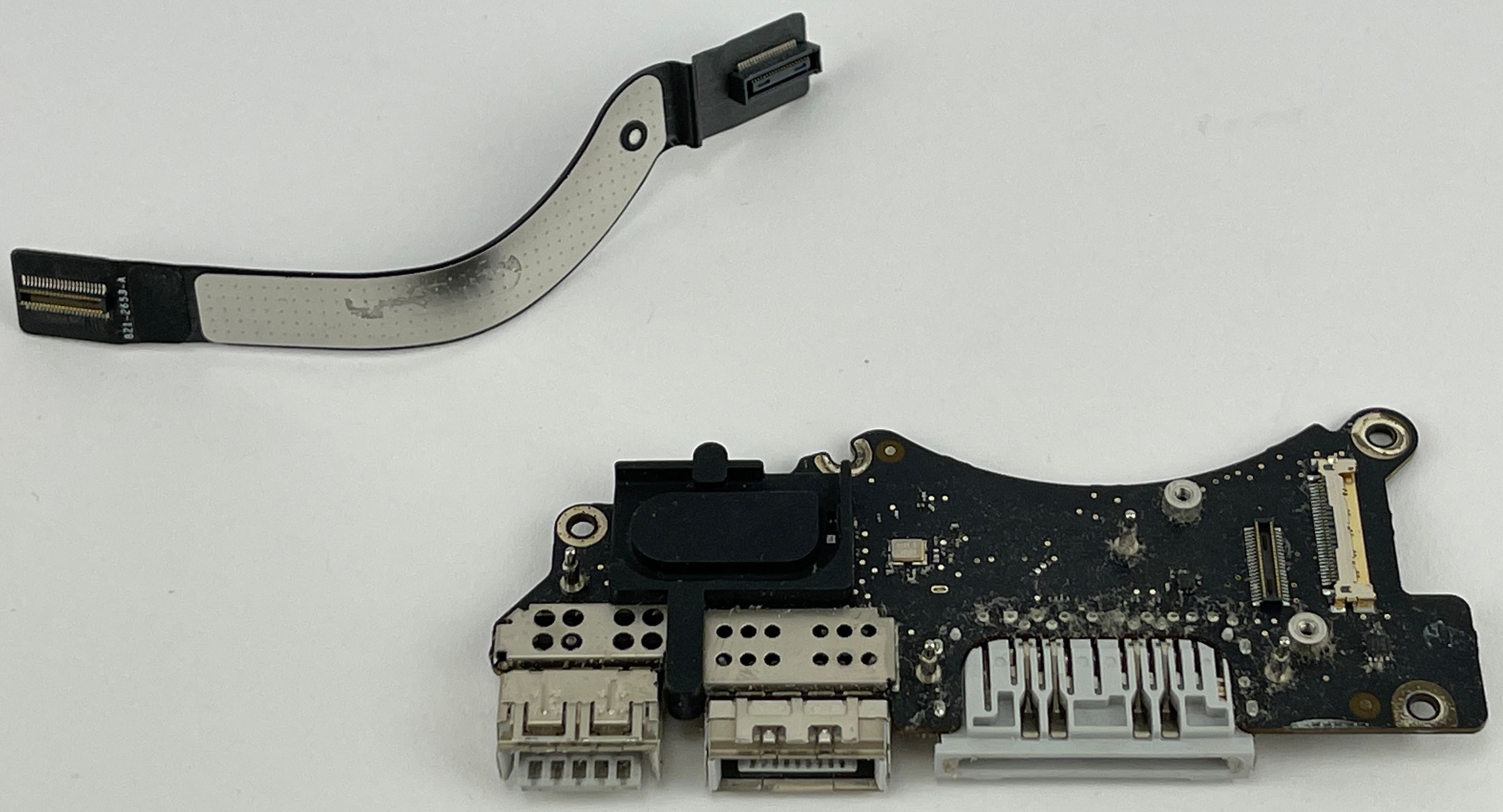 Apple MacBook Pro 15" A1398 2015 USB / HDMI / SD Board