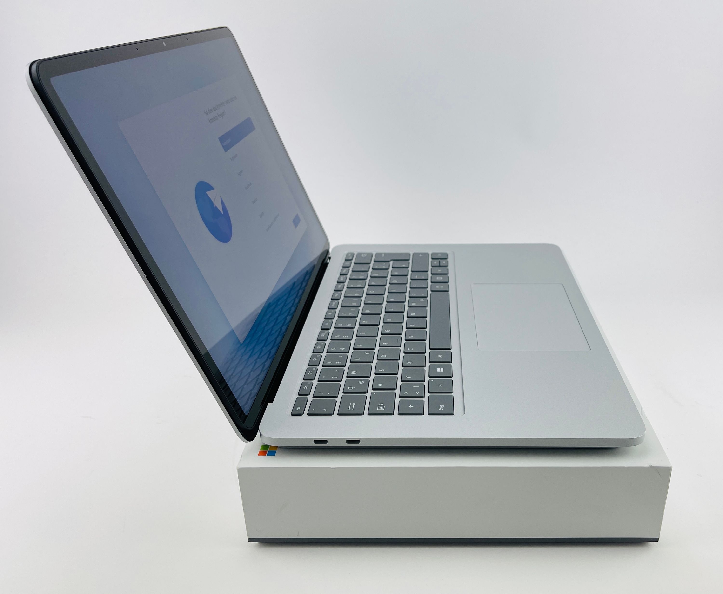 Microsoft Surface Laptop Studio i5 3,1 GHz 16 GB 256 GB Platinum