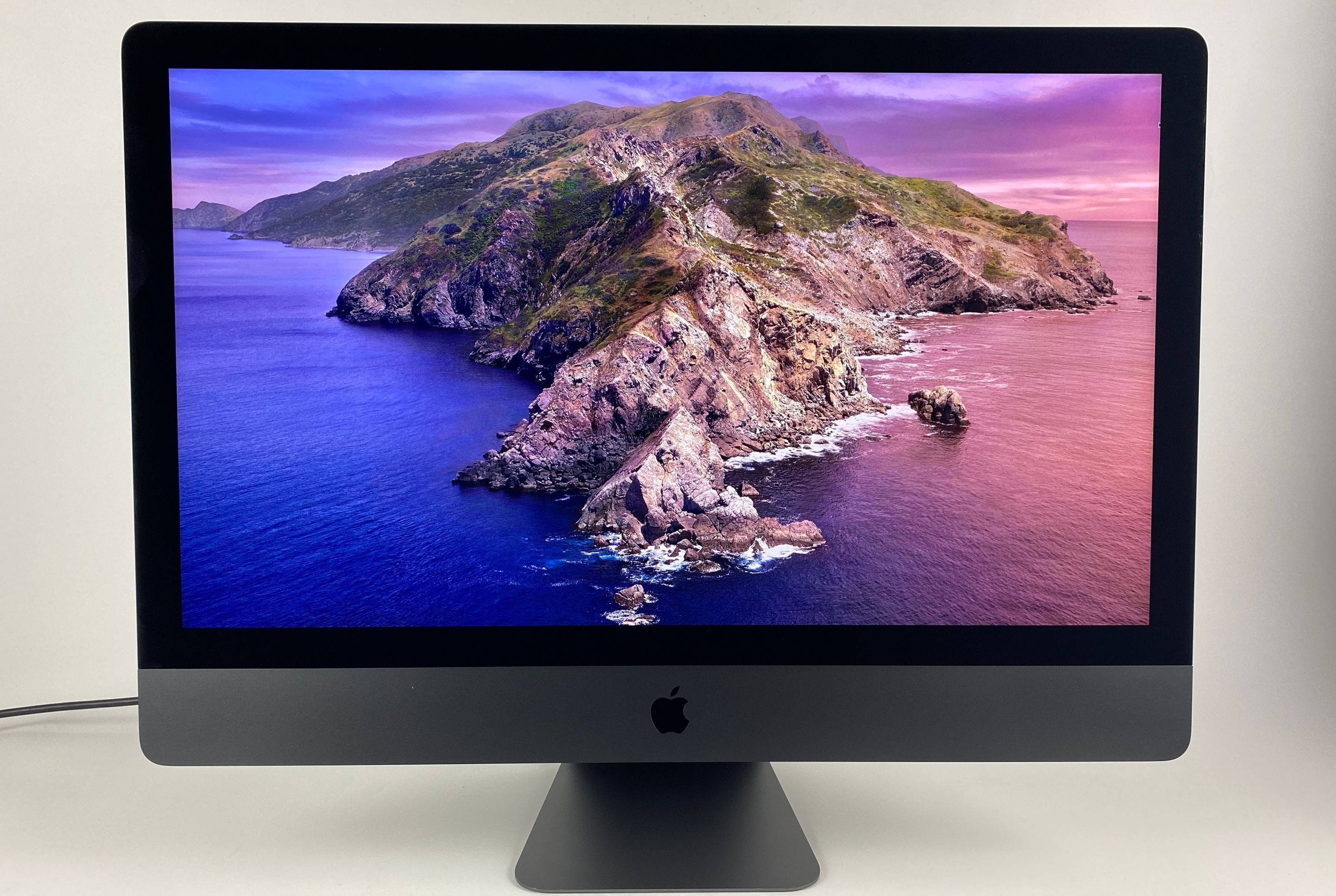 Apple iMac Pro 27" (2017) Retina 5K Xeon 3,2 GHz 8-Kern - Space Grau