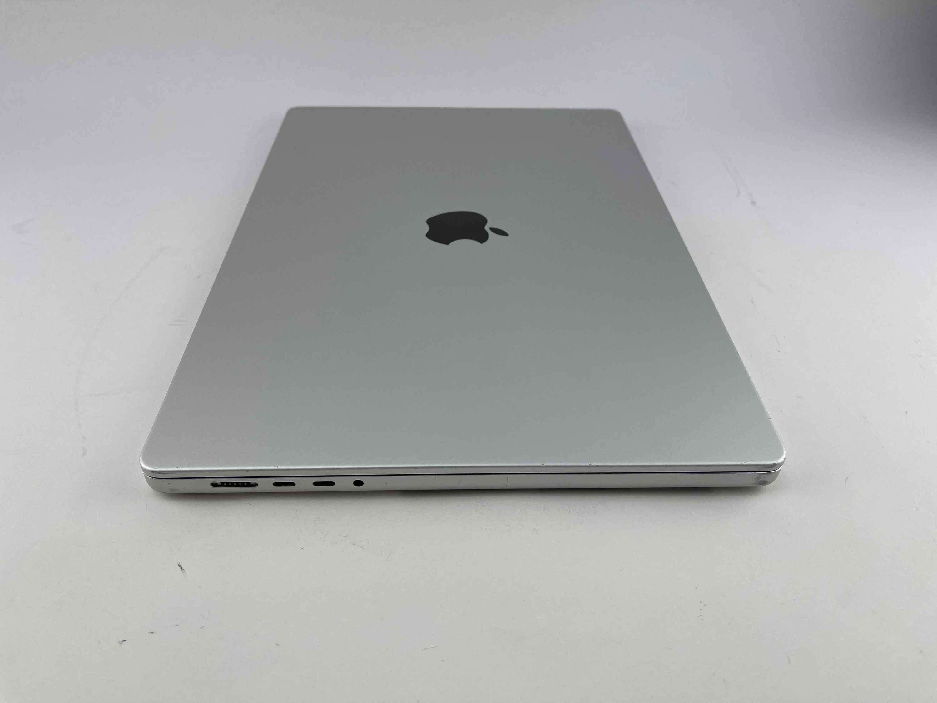 Apple MacBook Pro 16" (2021) M1 Max - Silber